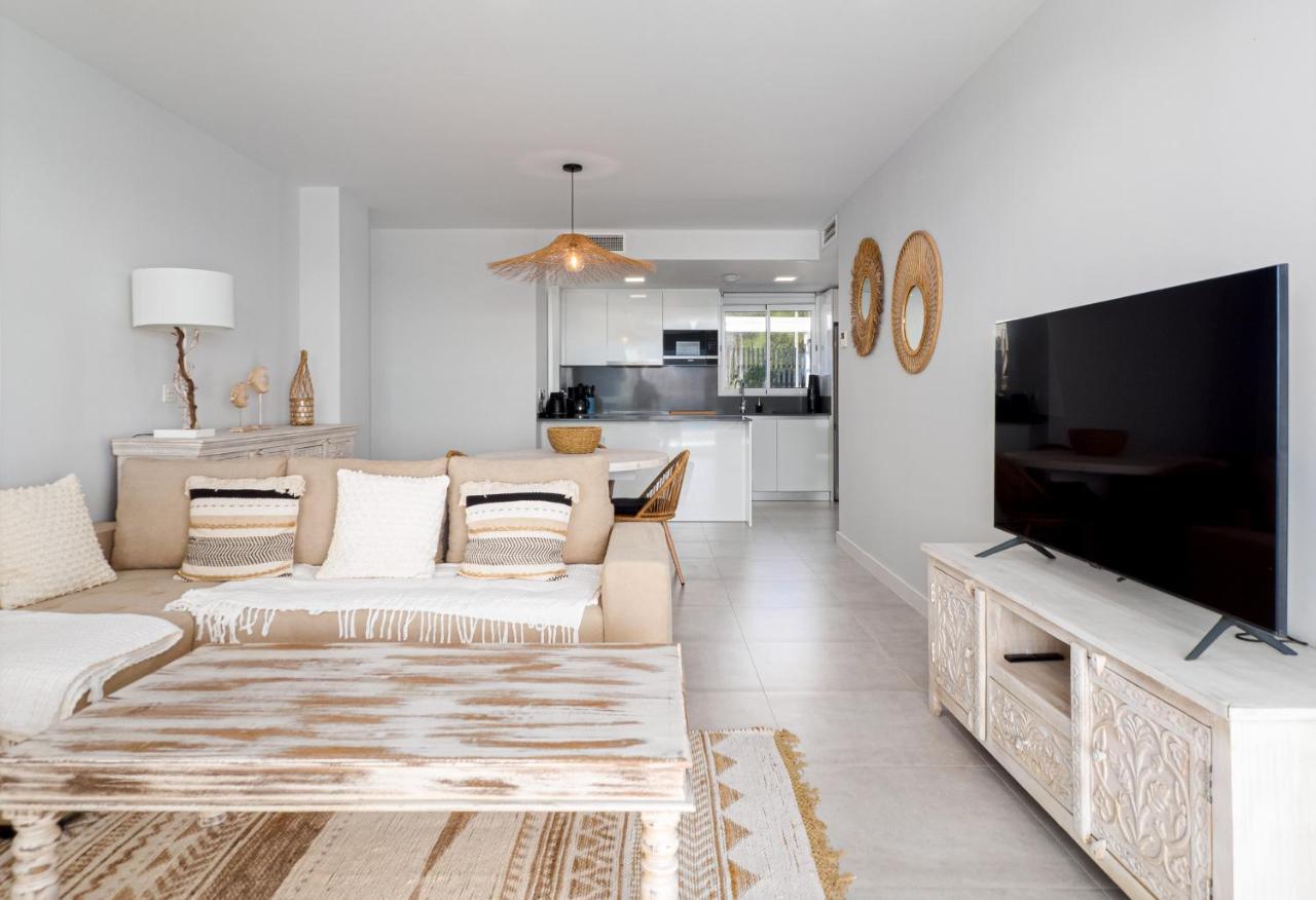 Via Celere 2325 Luxury Sea View Appartment 卡萨雷斯 外观 照片